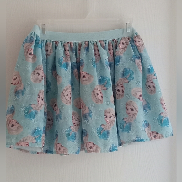⭐️ Host Pick ⭐️ H&M Disney | Frozen Theme Pull On Skirt - Picture 7 of 7